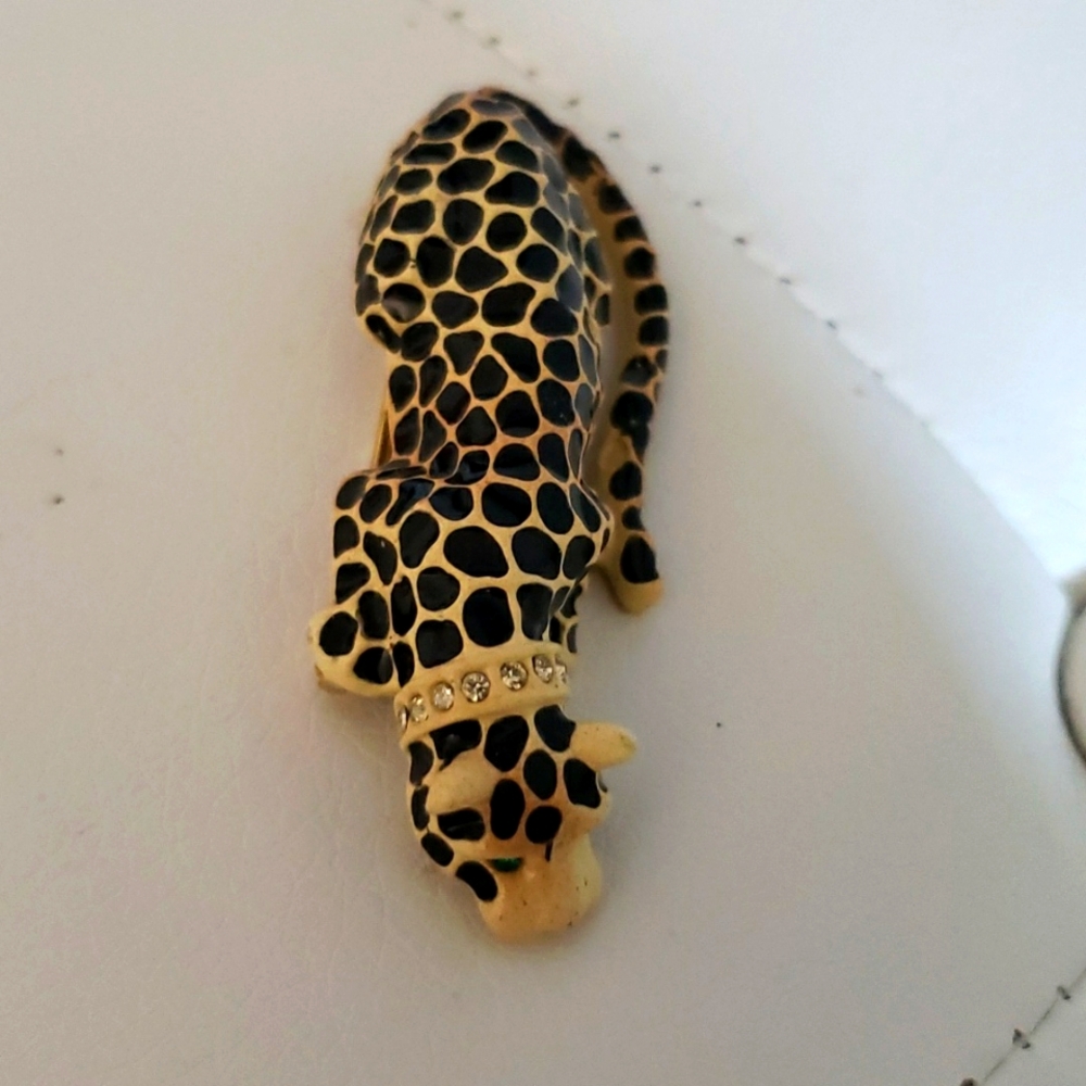 Leaopard Lapel - image 2